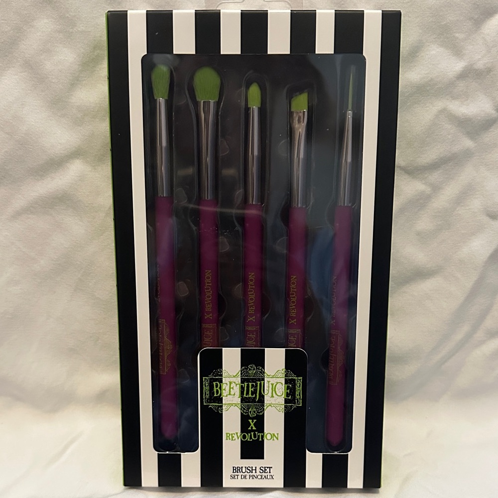 Revolution Brush Set with Pink and Green Accents